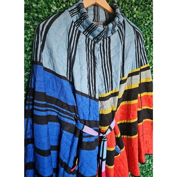 Conditions Apply For Anthropologie Graphic Striped Capelet - Picture 5 of 10